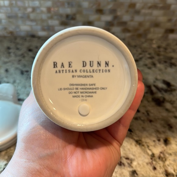 Rae Dunn Coffee Mug with Lid - Picture 4 of 4